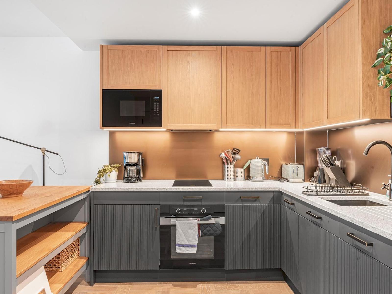 Stylish Flat In East Ideal Urban Retreat Pass The Keys Londres